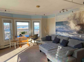 Lovely 1 Bedroom condo